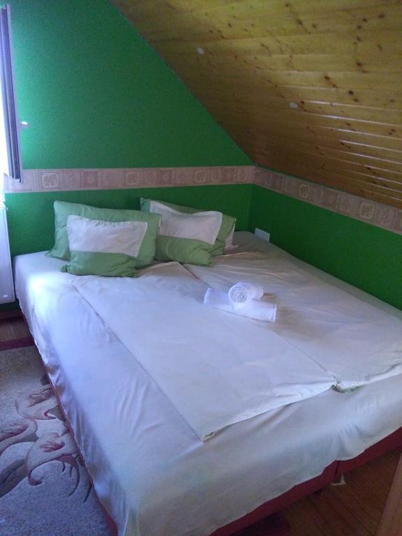 Margo Nyaralo Villa Balatonederics Buitenkant foto